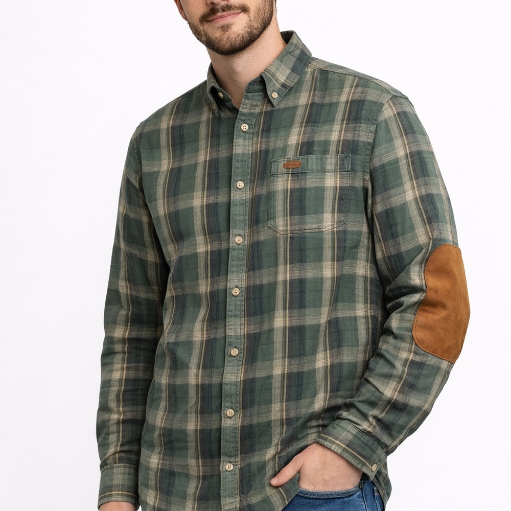 Cabela's Green Plaid Button-Down 100% Cotton Shirt #cabincore#lodgecore#gorpcore